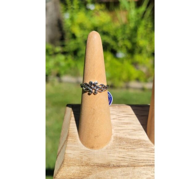 Celtic Knotwork Sterling Silver Ring, Size 6 - Picture 2 of 4